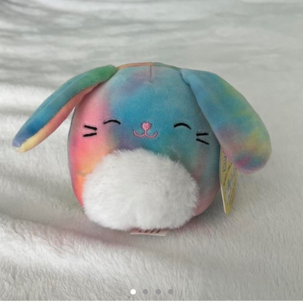 Candy the bunny squishmallow